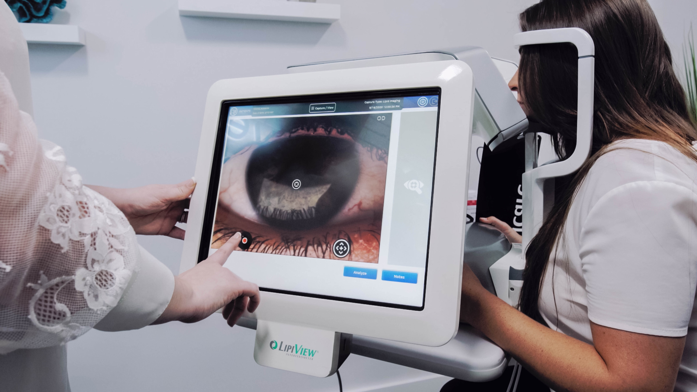 dry eye testing lipiview